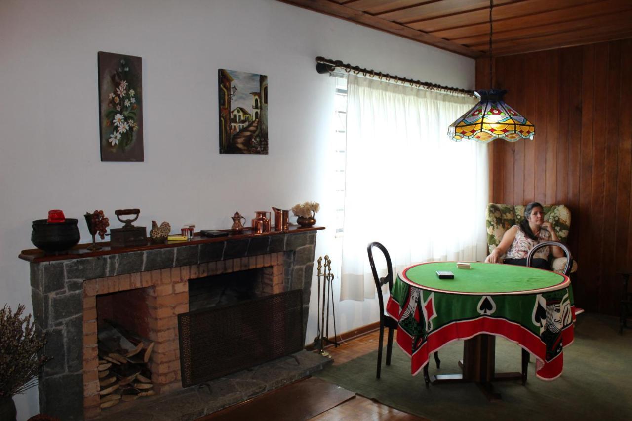 Casa Aconchegante No Capivari Campos do Jordao Dış mekan fotoğraf