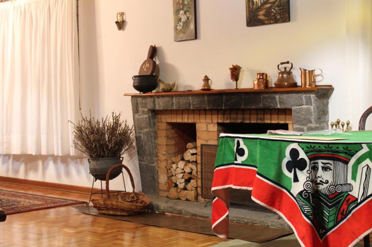 Casa Aconchegante No Capivari Campos do Jordao Dış mekan fotoğraf