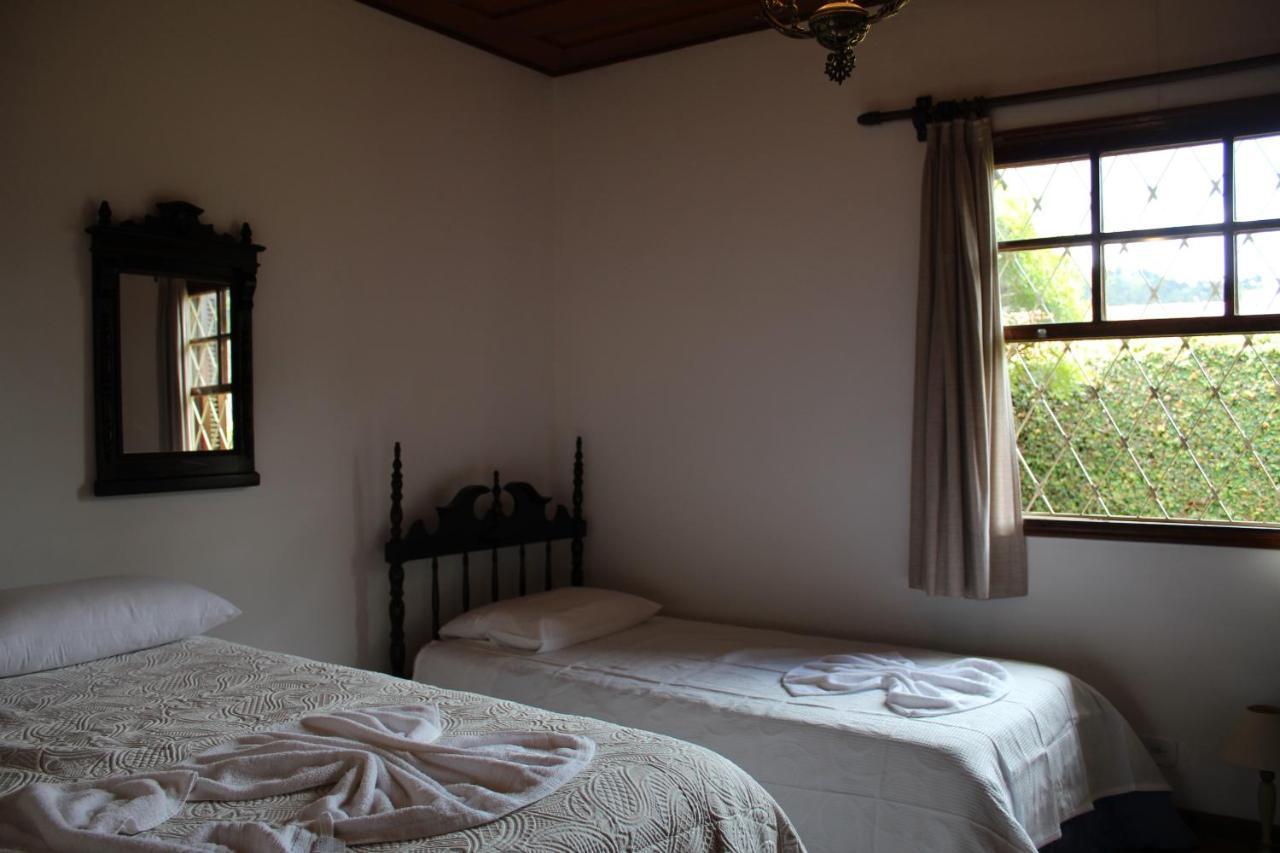 Casa Aconchegante No Capivari Campos do Jordao Dış mekan fotoğraf
